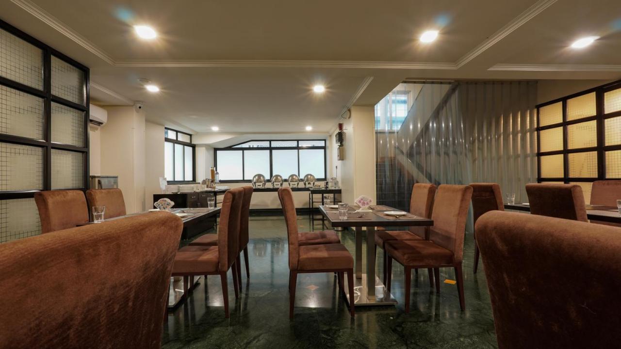 Magnus Riverside Kalyani Nagar プネ エクステリア 写真